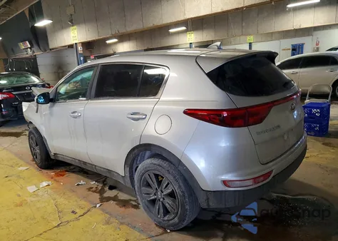 2017 Kia Sportage Lx z USA, uszkodzony, nr VIN KNDPM3AC1H7234308